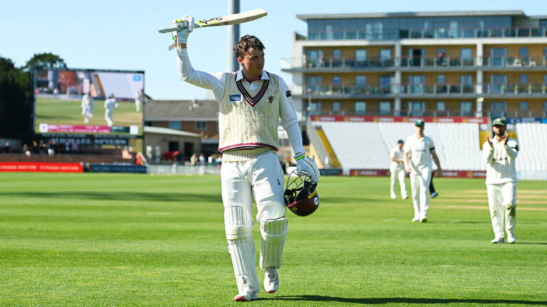 Tom Banton puts first-class career on hold with Somerset – নতুন চুক্তি